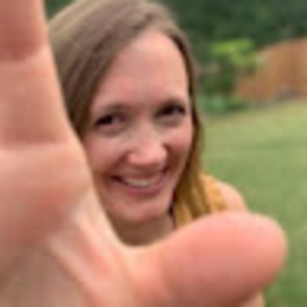 Meet your Posher, Hillary